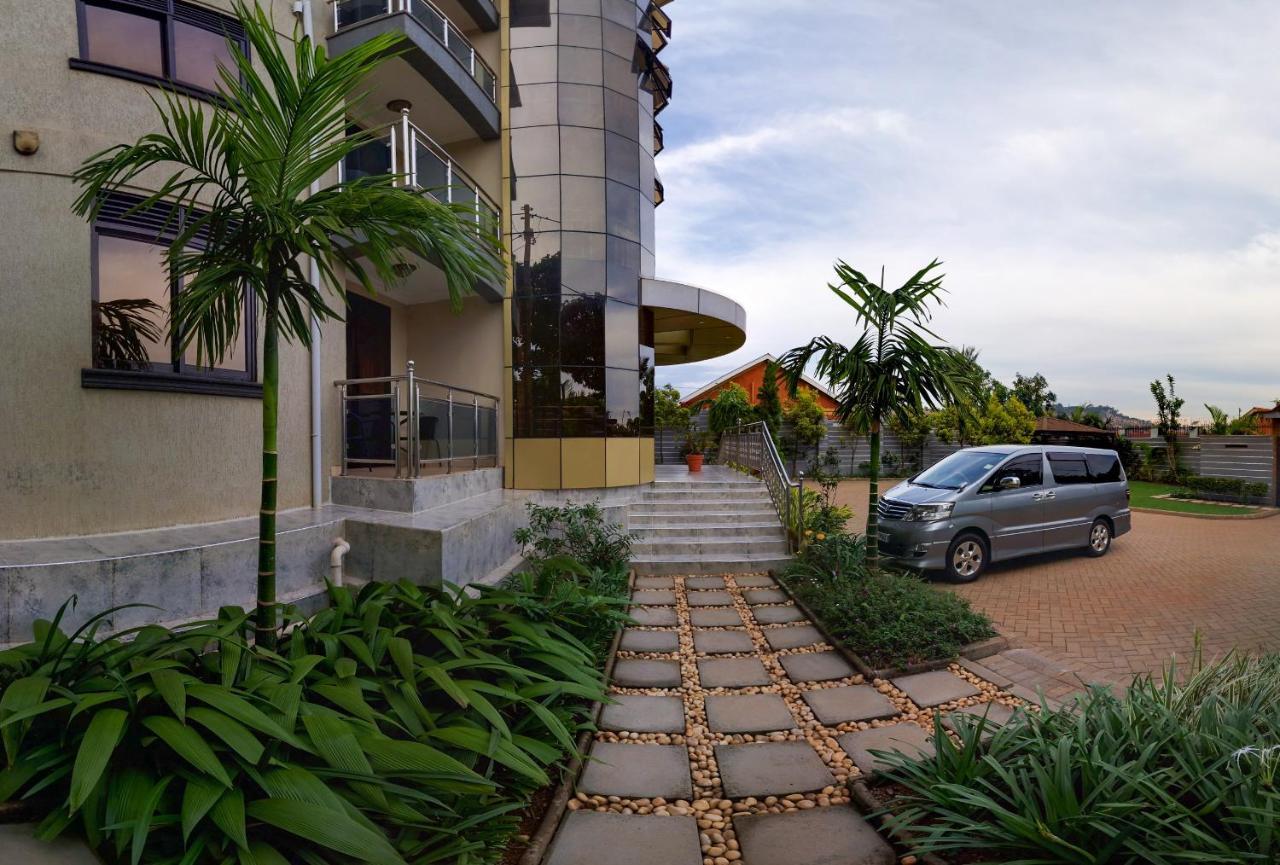 Eric Wilkins Apartments Lubowa Экстерьер фото