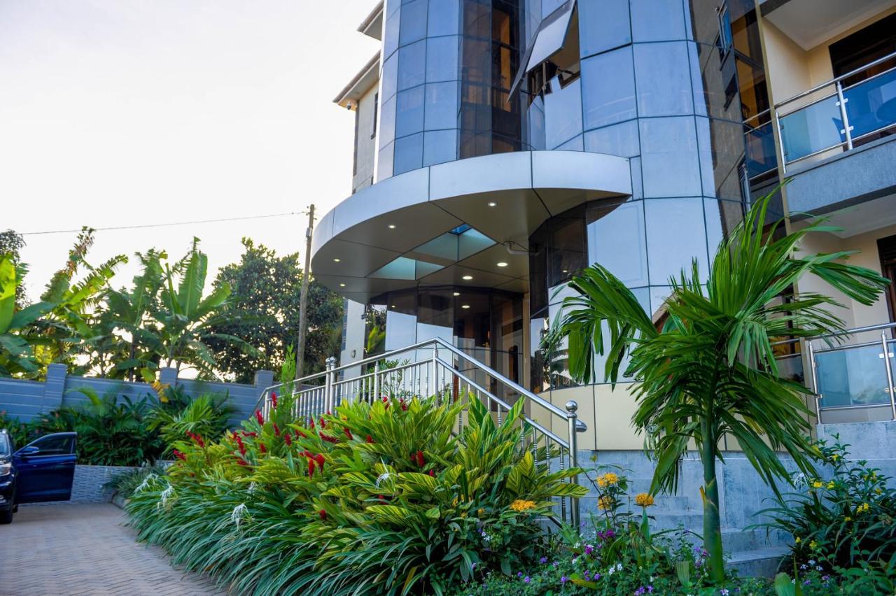 Eric Wilkins Apartments Lubowa Экстерьер фото